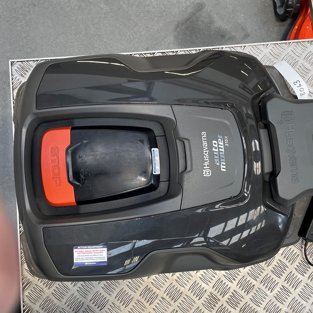 USED 2020 Husqvarna AM315X Automower image 4